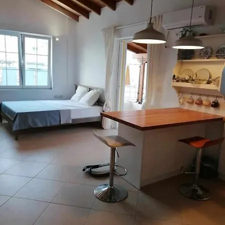 Marianna'S Luxury Apartment Sarandë Quarto foto